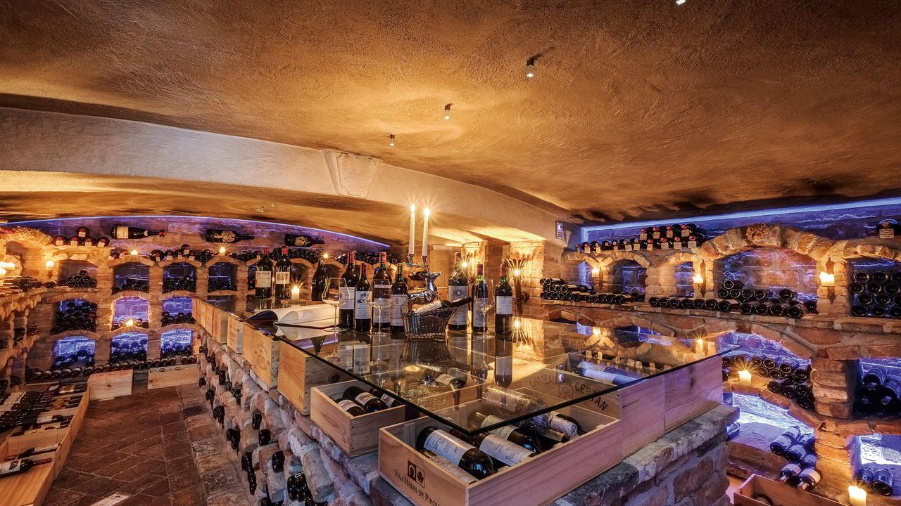5 Sterne Relais Chateaux SPA Hotel Jagdhof Weinkel 5 Sterne Relais Chateaux SPA Hotel Jagdhof Weinkel